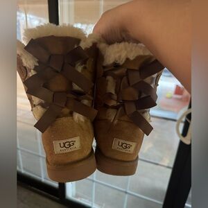 UGG Tan Sheepskin Winter Boots